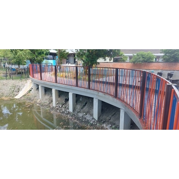 欄杆及格柵-四湖鄉溪底村順奉宮旁埤塘綠美化工程 欄杆及格柵-四湖鄉溪底村順奉宮旁埤塘綠美化工程
