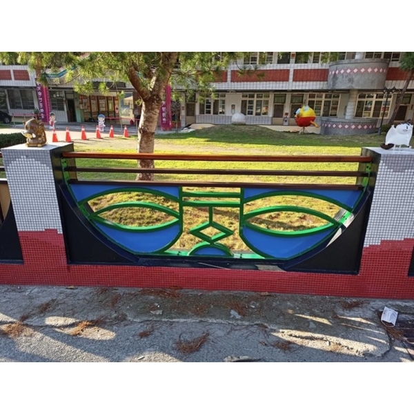 欄杆及格柵-德芙蘭國小111年度偏遠地區及非山非式學校設備計畫 欄杆及格柵-德芙蘭國小111年度偏遠地區及非山非式學校設備計畫