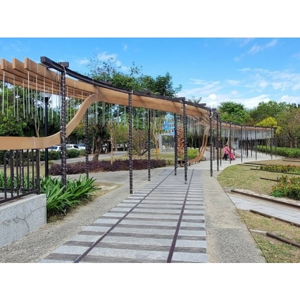 涼亭及棚架-車廂藝術展示空間 涼亭及棚架-車廂藝術展示空間