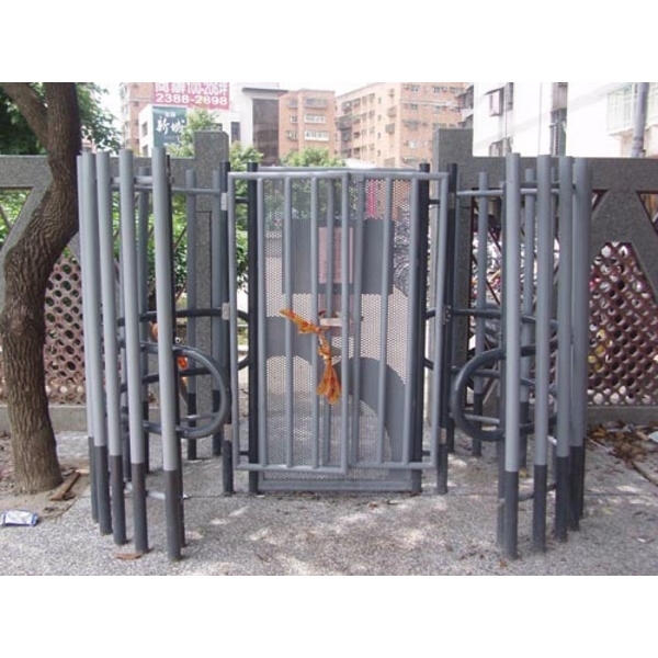 迴轉門-典雅雕塑工程有限公司