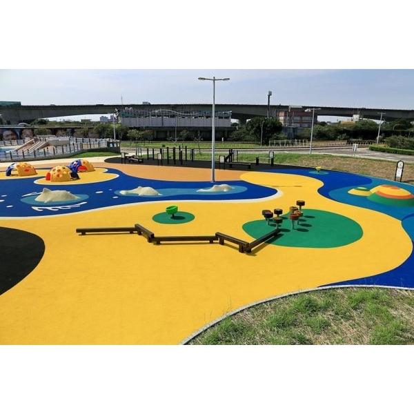 大佳河濱公園-特色主題遊具設計