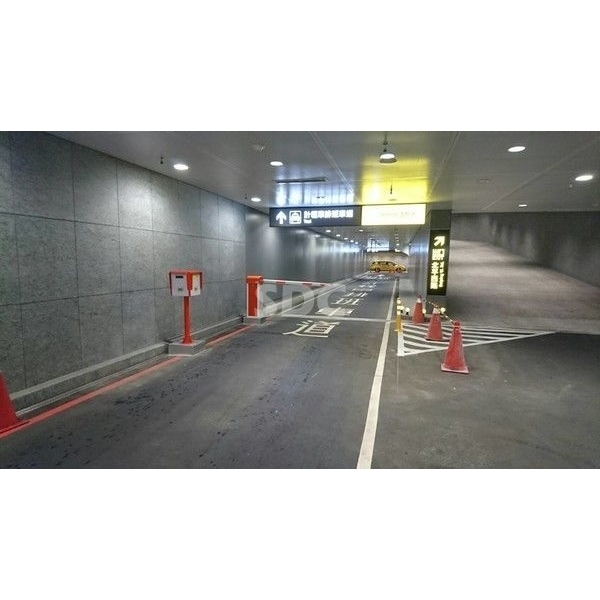 停車設備/快速柵欄機 停車設備/快速柵欄機