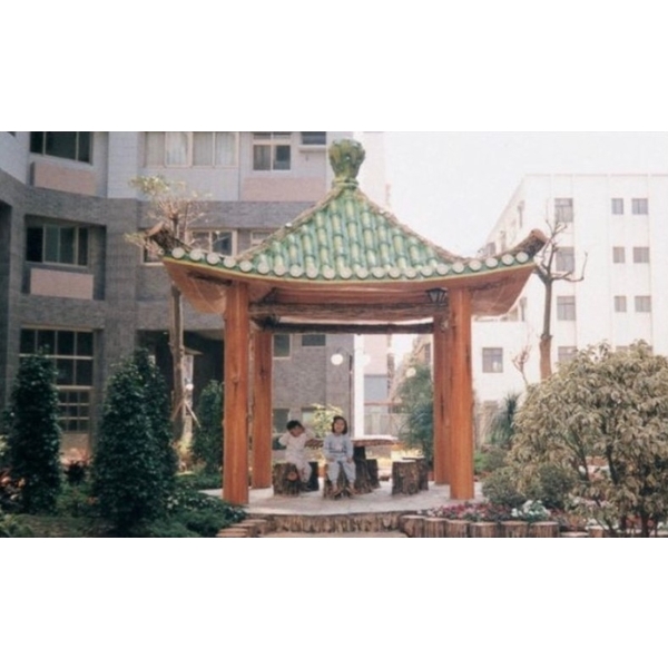 社區仿木涼亭 社區仿木涼亭