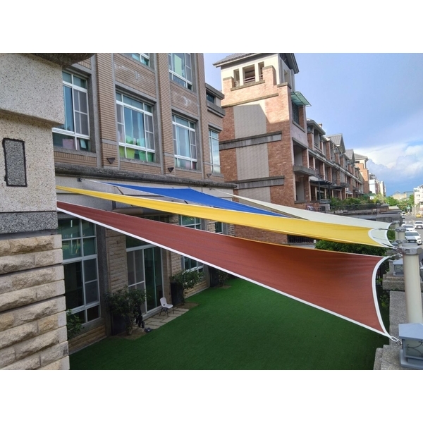 公園強力型抗UV遮陽網 公園強力型抗UV遮陽網-欣隆製網股份有限公司