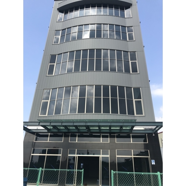 新建廠房門窗工程 新建廠房門窗工程