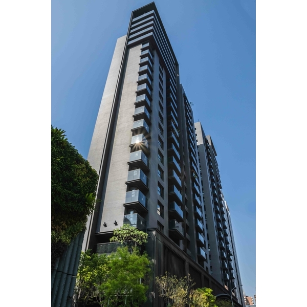 建築帷幕牆玻璃-吉久旺企業股份有限公司