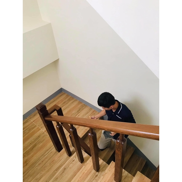 簡約木扶手