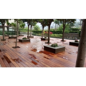 地板-凱威聯合工程有限公司