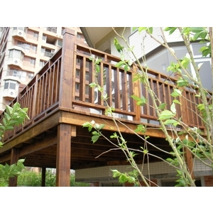 露臺-凱威聯合工程有限公司