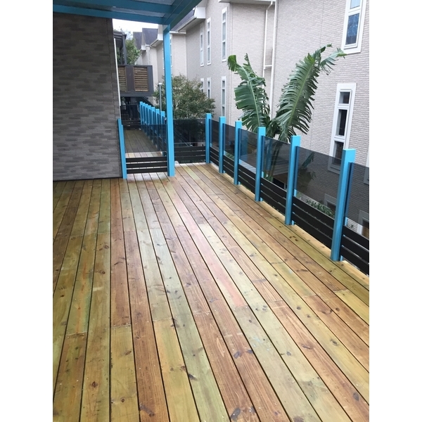 地板