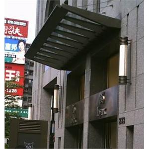 蘆洲新寧企業雨庇-瑞鼎峰實業有限公司