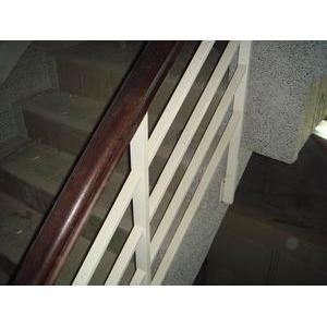 建對安和路樓梯扶手-瑞鼎峰實業有限公司