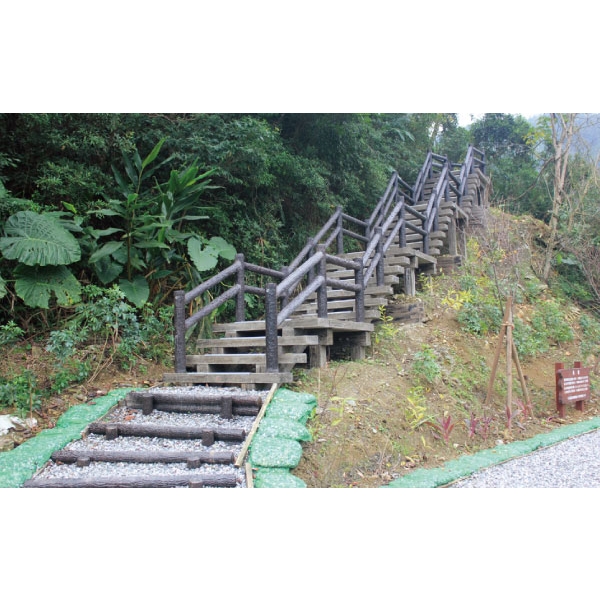 階梯棧道-利澤建材工業有限公司