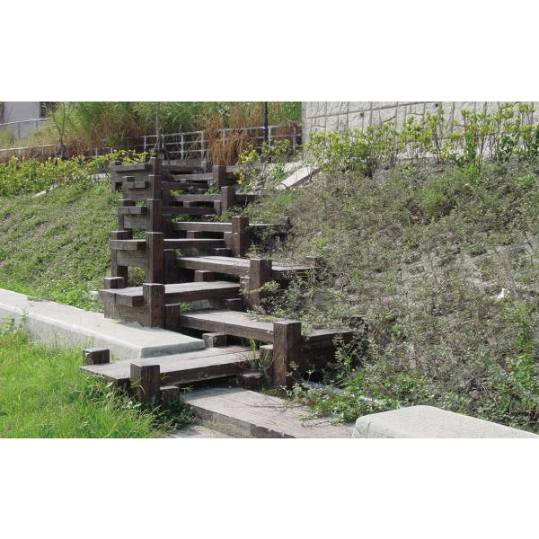 特訂棧道-利澤建材工業有限公司