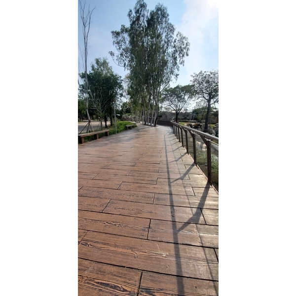 仿木紋平台板-利澤建材工業有限公司