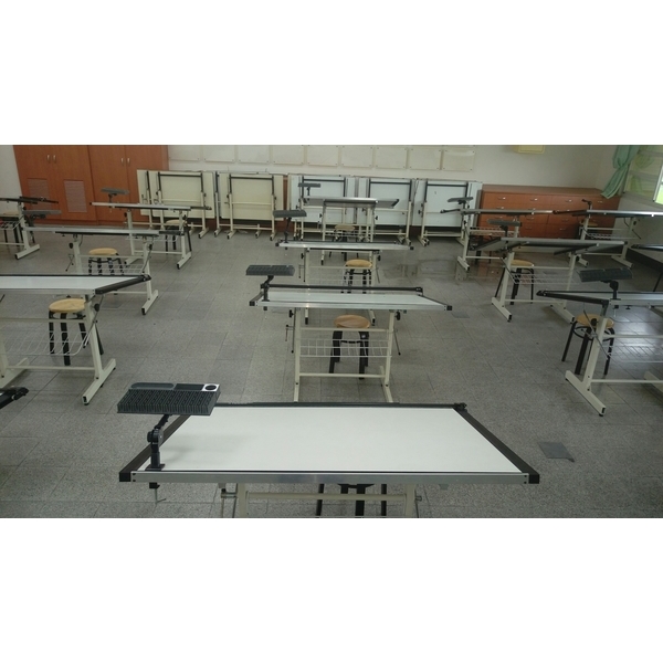 製圖教室F_2205 製圖教室F_2205