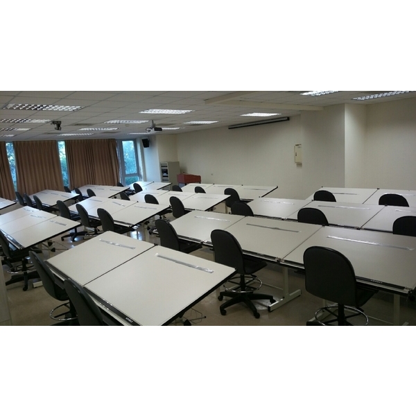製圖教室L_20150914_1645 製圖教室L_20150914_1645
