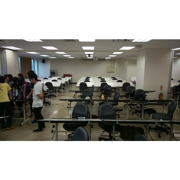 製圖教室L_20150914_7133 製圖教室L_20150914_7133
