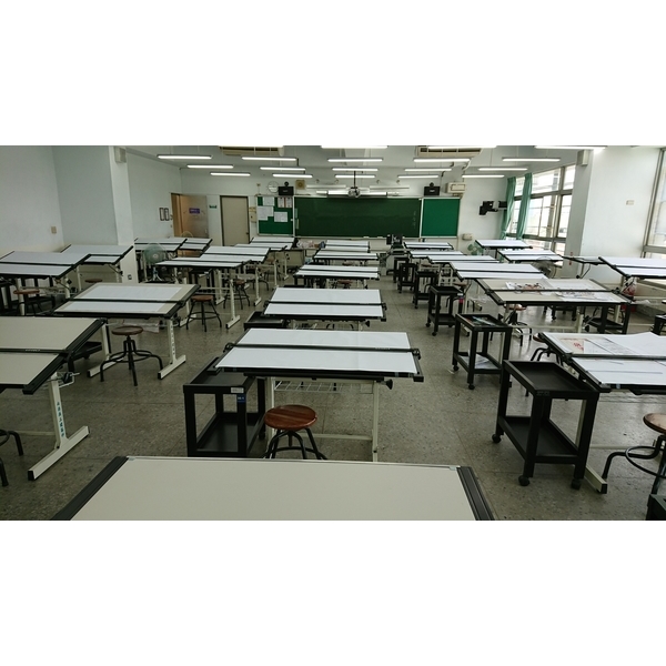 製圖教室_D2_1075月維修_180524_0002 製圖教室_D2_1075月維修_180524_0002