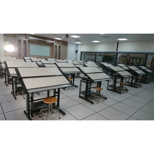 製圖教室D_1081223_1-固迪欣儀器有限公司