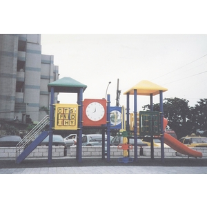 兒童鋼管遊具-幼協育樂企業有限公司