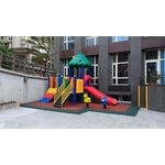 戶外室內遊具