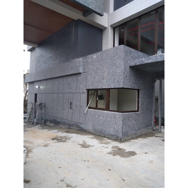 八德集合住宅外牆-多彩崗石漆工程(2021/12)-晟冠實業股份有限公司