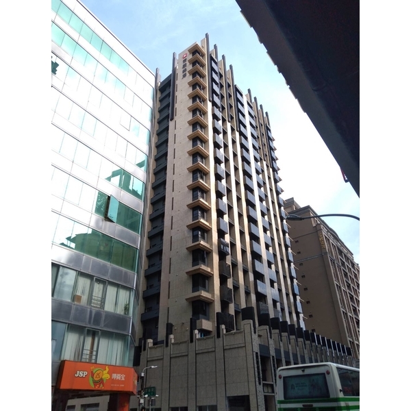 多彩崗石漆 - 延平北路住宅大樓 (2020年9月)-晟冠實業股份有限公司