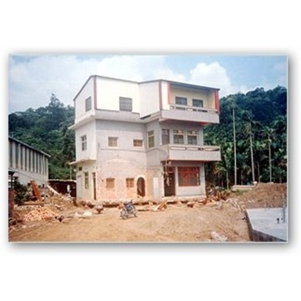 苗栗縣公館鄉尖山村房屋轉向遷移-名船樓房遷移工程行