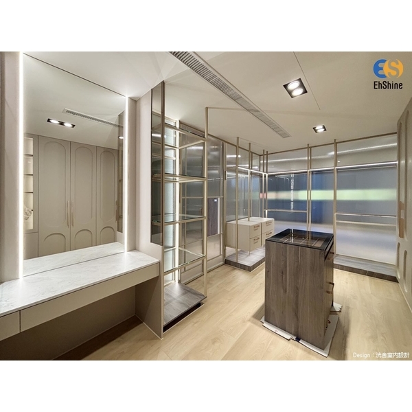 鋁合金創作支架-更衣室-億諠有限公司