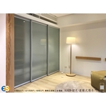 AL029-鋁色鋁框連動式懸吊門