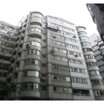 外牆清洗施工實景06 - 再新興業有限公司
