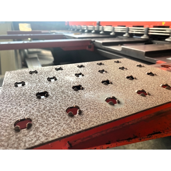 沖孔-火山口沖製-原祥工業社