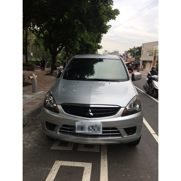 汽車隔熱紙-三菱zinger 舊換新 前檔丹龍D501+車身克雷安T10 汽車隔熱紙-三菱zinger 舊換新 前檔丹龍D501+車身克雷安T10