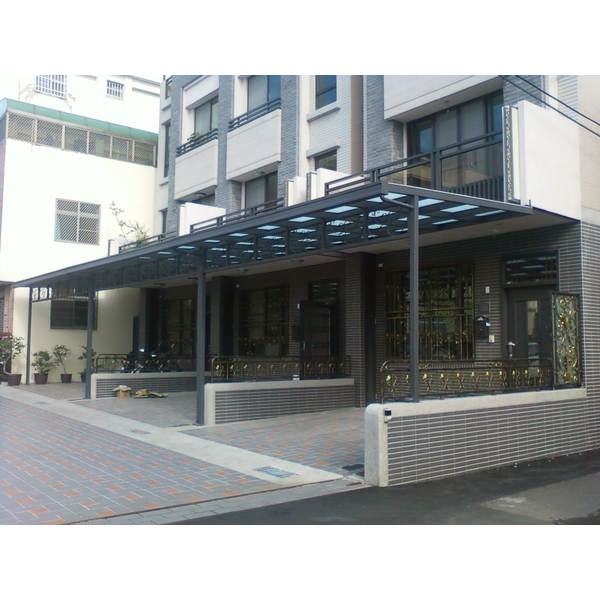 東南路B區採光罩