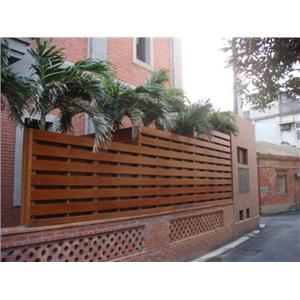 木作圍牆-鹿和室內裝修工程有限公司