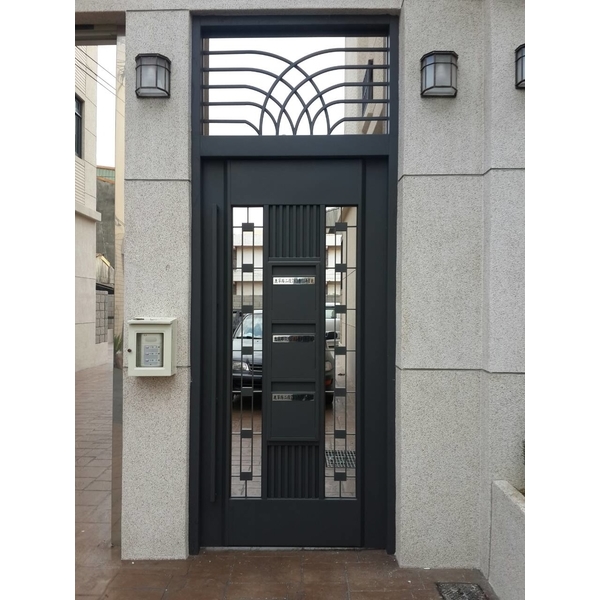玄關門-金永固金屬建材有限公司