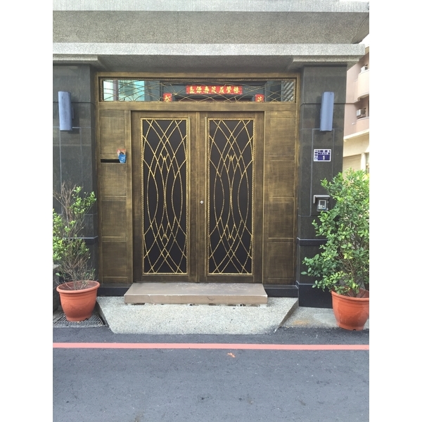 玄關門-金永固金屬建材有限公司
