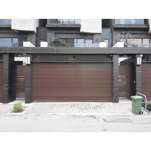 庭院大門-金永固金屬建材有限公司