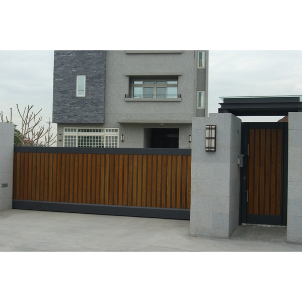 庭園大門-金永固金屬建材有限公司