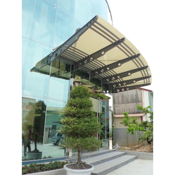 玻璃帷幕 玻璃雨庇-金永固金屬建材有限公司