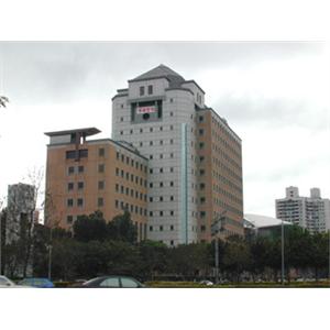 國立台灣大學凝態科學館-良冠企業股份有限公司