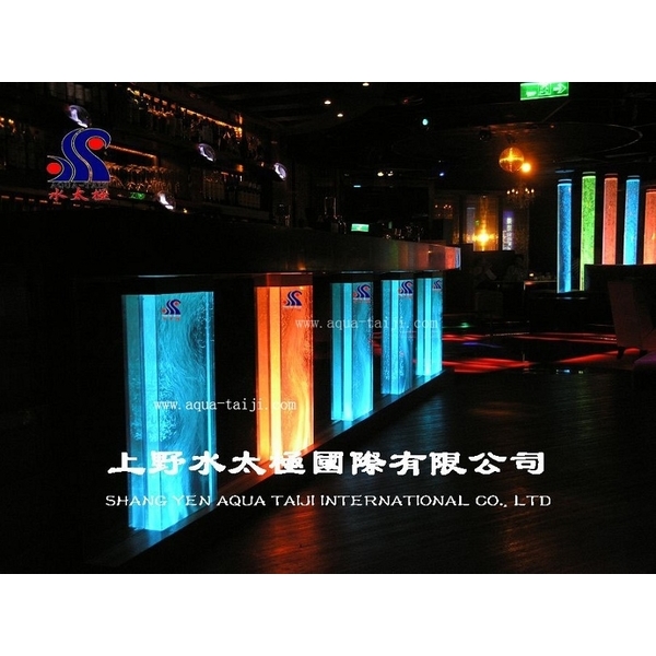 水舞汽泡吧台桌