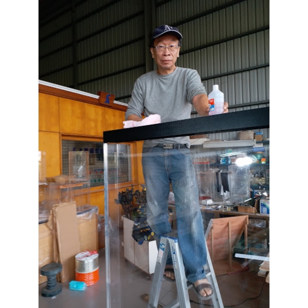 水舞牆、柱 水舞牆、柱