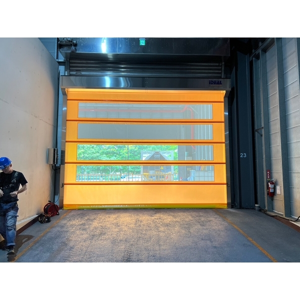 PVC軟式快速捲門 (透氣通風紗網型)-愛第爾自動化工程有限公司