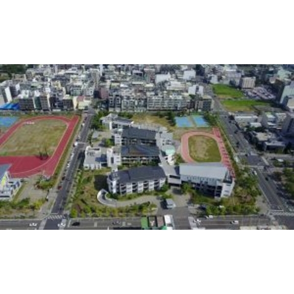 台南市市立新南國小(外牆塗裝)-柏立企業股份有限公司