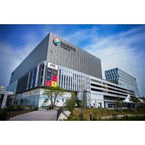 台南南紡夢時代第一期商場(外牆塗裝) 台南南紡夢時代第一期商場(外牆塗裝)