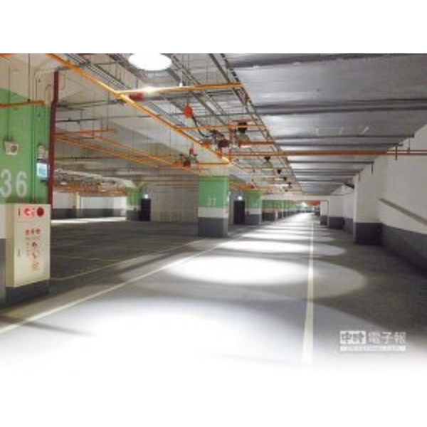 台南海安路地下停車場(外牆塗裝) 台南海安路地下停車場(外牆塗裝)