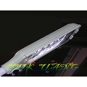 LED散熱型路燈72W-玉光電能有限公司