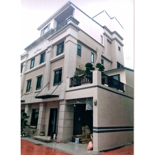 增建車庫 增建車庫